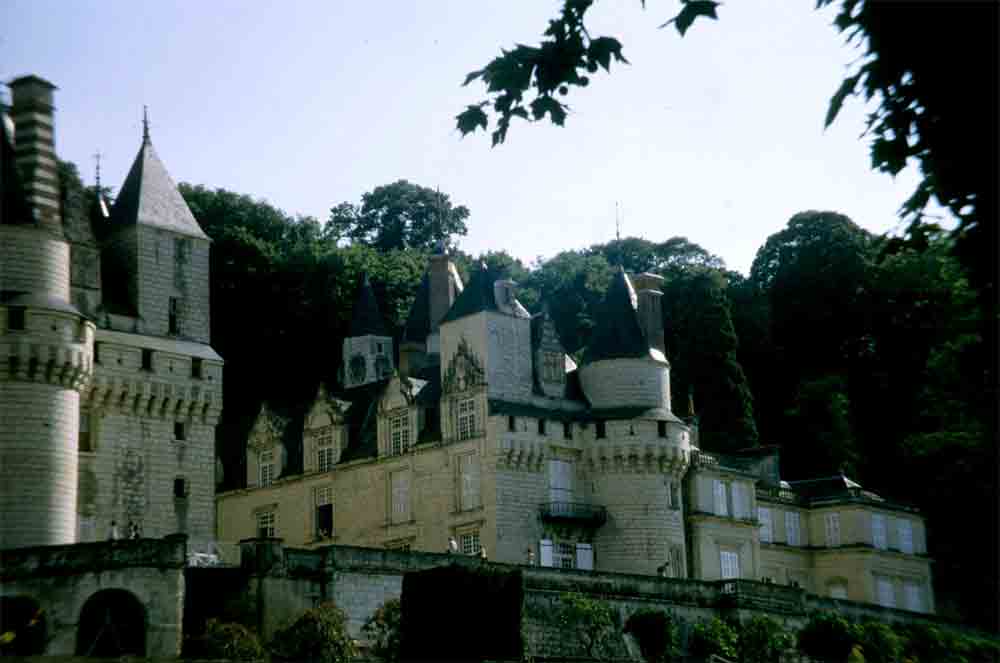 Francia - castillos del Loira 08 - castillo de Usse.jpg